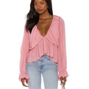 🌟NWOT! Free People Daia Pink v-neck ruffle bell sleeve blouse🌟.Size Large.